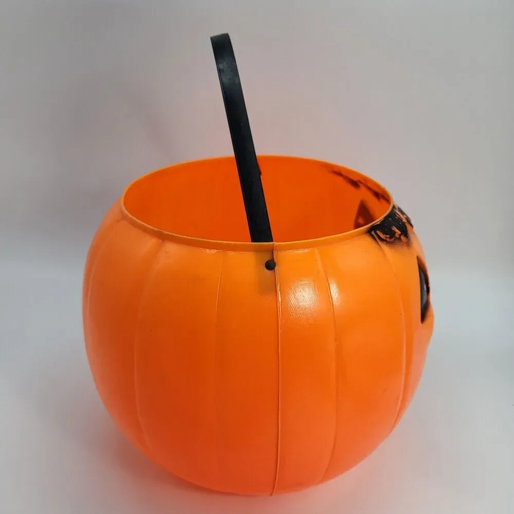 Vintage 1970 Empire Pumpkin Jack-O-Lantern Blow Mold Candy Pail Treat Bucket
